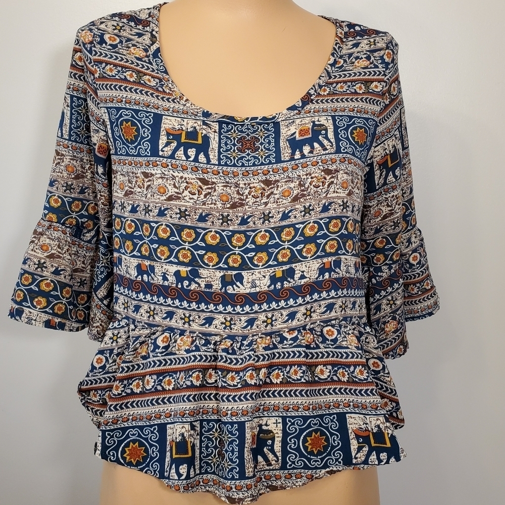 ⚘️Host Pick⚘️ Runway Story Boho Top Size Medium